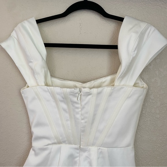 House Of CB Loretta Ivory Satin Strapless Dress white corset midi NWOT size S - Picture 10 of 17